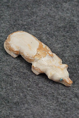 Badger zuni fetish carving - carving,