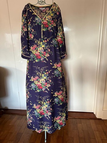Stunning blue floral dress - &,