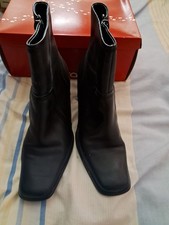 BARRETTS BLACK LEATHER BOOTS