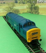 Hornby R751 BR Class 37 Diesel