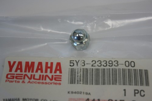Front fork nut wheel - front,