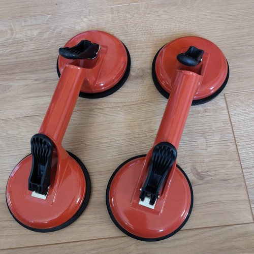 Pair double glass suction - of,