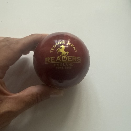 Readers club leather cricket - readers,