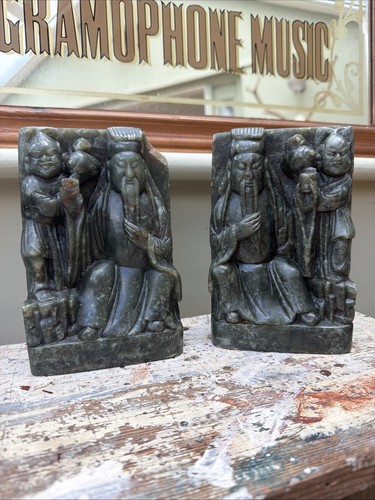 Exceptional hand carved - exceptional,