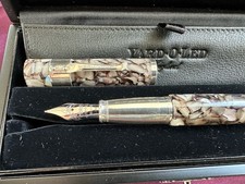 YARD O LED ASTORIA GRAND GREY PEARL EFFECT FOUNTAIN PEN 18K M