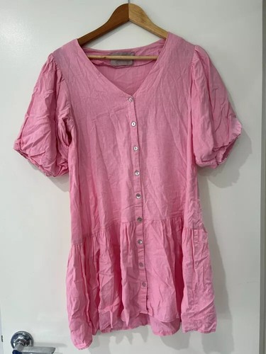 White closet neck linen - closet,