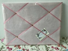 40x30cm Handcrafted Light Pink