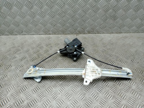 Toyota yaris door window - toyota,