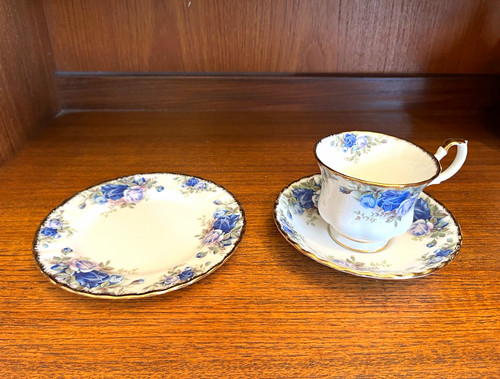 Royal albert moonlight rose - albert,