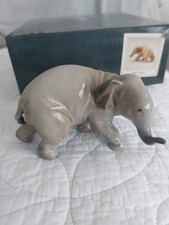 Lladro 5438 Miniature Elephant