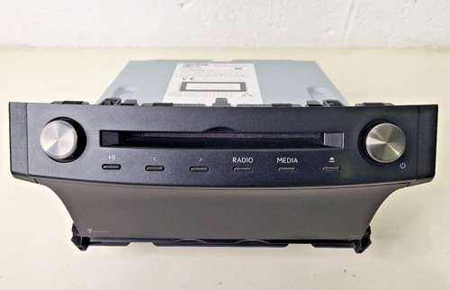 Lexus 300h sat nav head - is,