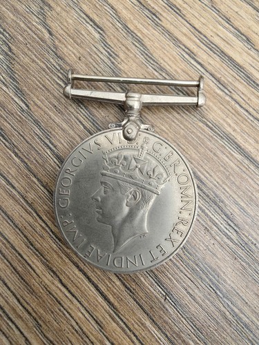 Ww2 british war medal - ​ww2,