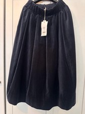 Beautiful TOAST navy velvet