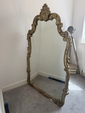 Large antiqued gilt trianon - antiqued,