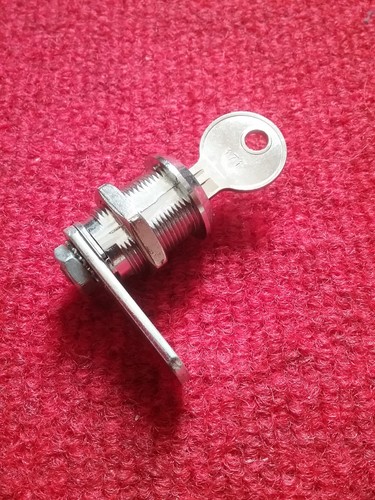 Fruit machine part lock - machine, &