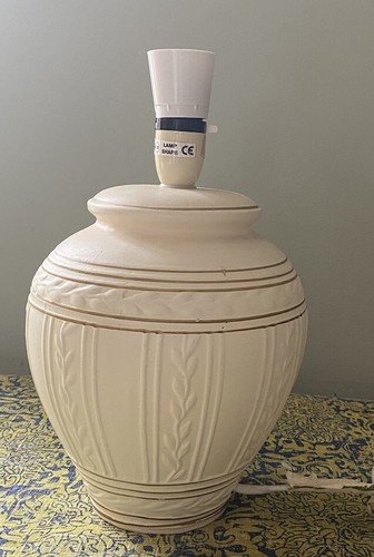 Beautiful ceramic lamp stand - beautiful,