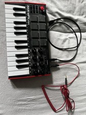 AKAI MPK Mini MIDI Keyboard