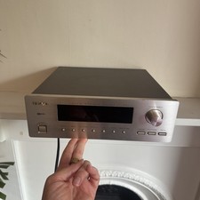 TEAC T-H500 AM/FM Stereo Tuner