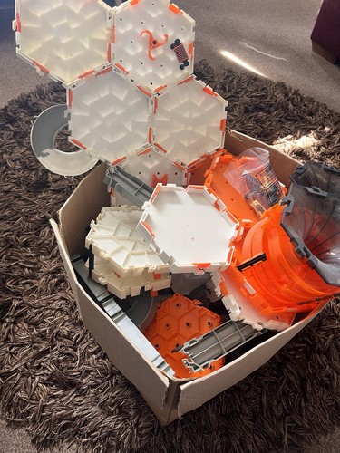 Big hex bug - big,
