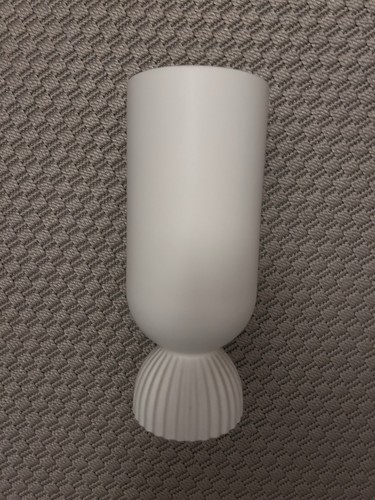 White ceramic pedestal vase - white,