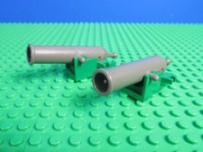 vintage 2 LEGO pirate castle