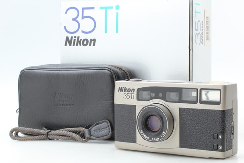 Near mint box - [,