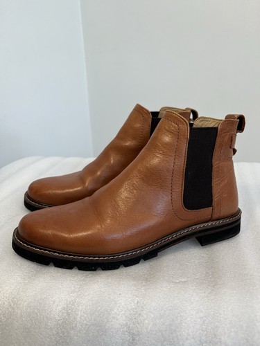 Mens light tan - by, dune