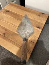 Whs Vintage Trowel With W.rose