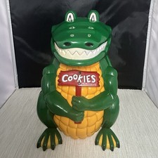 Vintage Alligator Cookie Storage Jar ‘Talking’ Green 10” Novelty Kitchen Item
