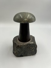 Vintage The Lizard Cornwall Serpentine Rock Souvenir Paperweight Ornament