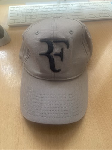 Roger federer uniqlo cap - uniqlo,