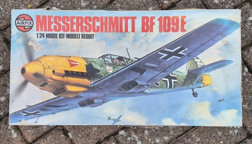 Airfix scale - 1:24,