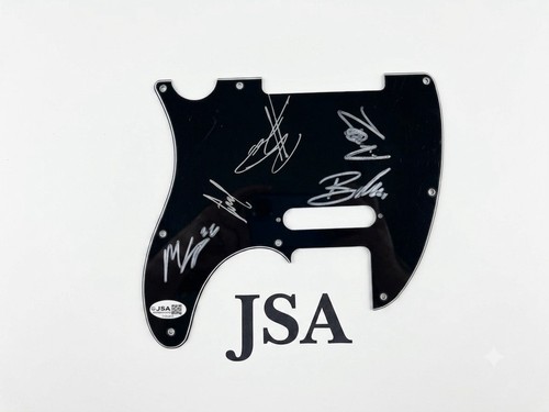 Avenged sevenfold signed - sevenfold,