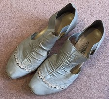 RIEKER Ladies Shoes, Size 6.5 (40). Mushroom Beige Colour. Very Little Wear.