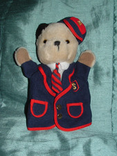 SOOTY & SWEEP SCAMPI HAND