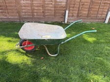 Heavy Duty Wheelbarrow – 90L new wheel 