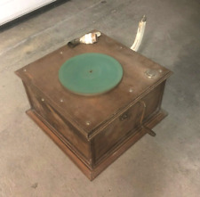 old phonograph PATHE