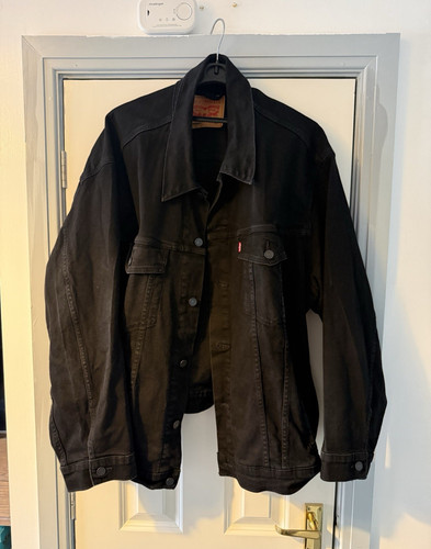 Levi black denim jacket - levi's,