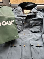 Men’s Barbour Waterproof / Breathable Coat Size Large Blue / Grey RRP £199.99