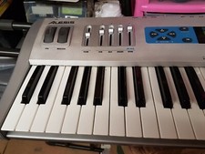 Alesis QS 6.2 Quadrasynth: 61 key vintage synth with expansion card - 64 voice