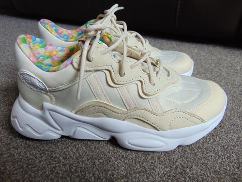 Girl size 5 adidas - girl's,