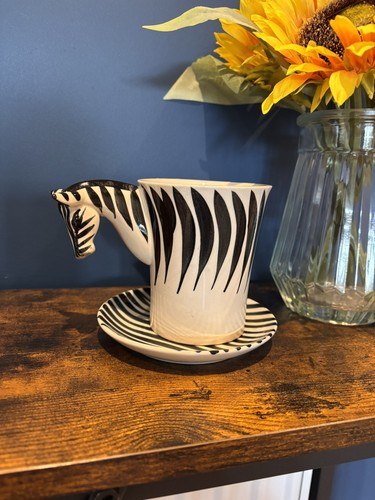 Hand painted black white - black, 3d