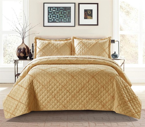 Embossed ruffle quilted - ruffle,