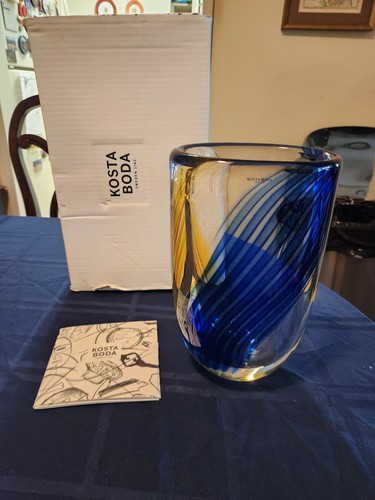 Kosta boda ateljé - kosta, vase