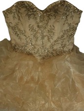 Beautiful bridesmaid/Prom Embroidered Ladies Dress With Sequins And Beads