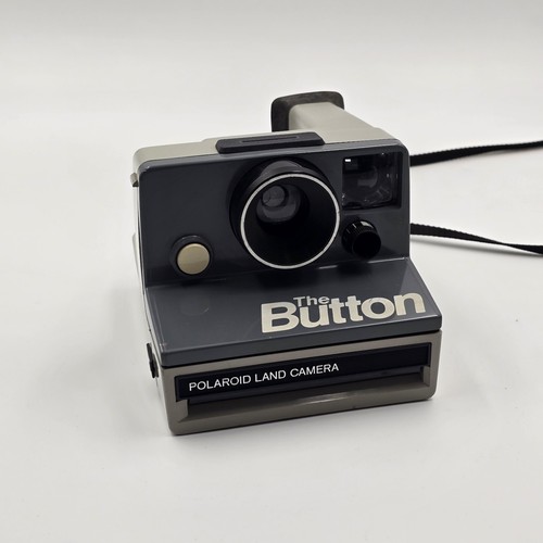 Polaroid the button - polaroid, land