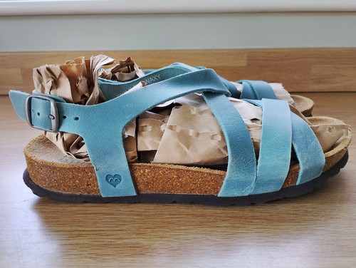 Moshulu strappy sandal size - moshulu,