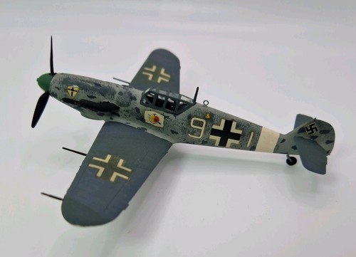 Plastic scale model - model, of