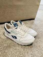 Ladies Reebok Classics Metallic Trainers Size 6.5