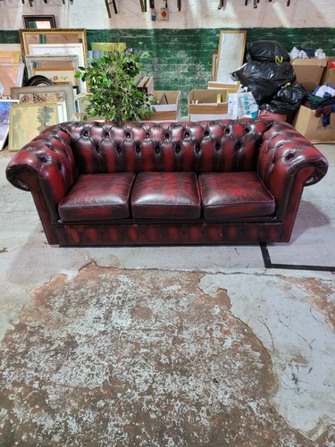 Oxblood leather chesterfield - leather, 3
